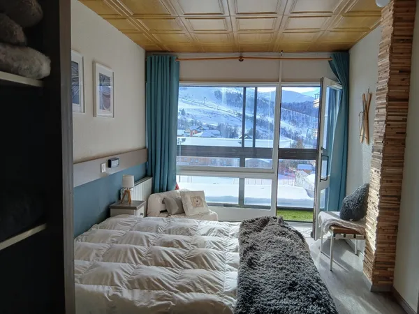 ST FRANCOIS LONGCHAMP Appartement T2 plein centre 