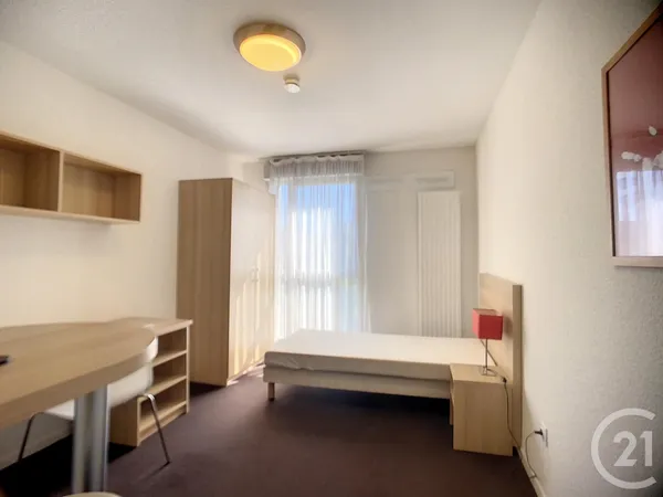 Studio 1 pièce 21 m² 