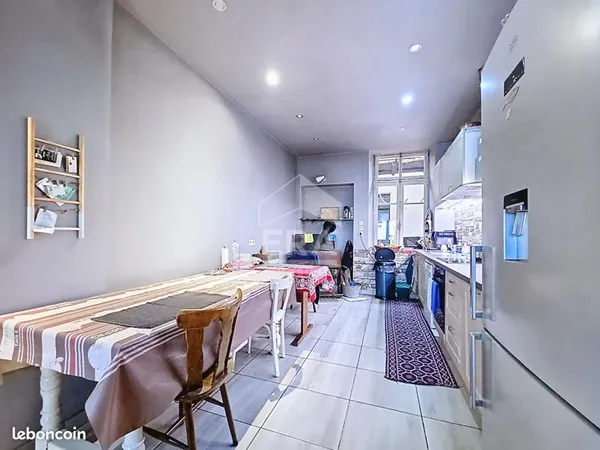Maison 12 pièces 228 m² 