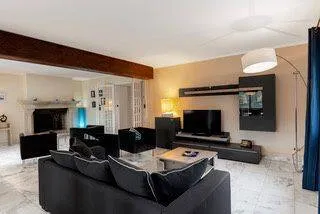 Maison 10 pièces 380 m² 