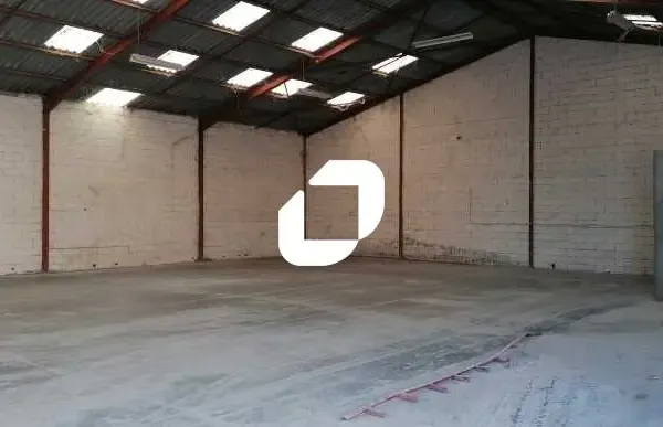 ENTREPOTS DE STOCKAGE A PARTIR DE 178 m² 