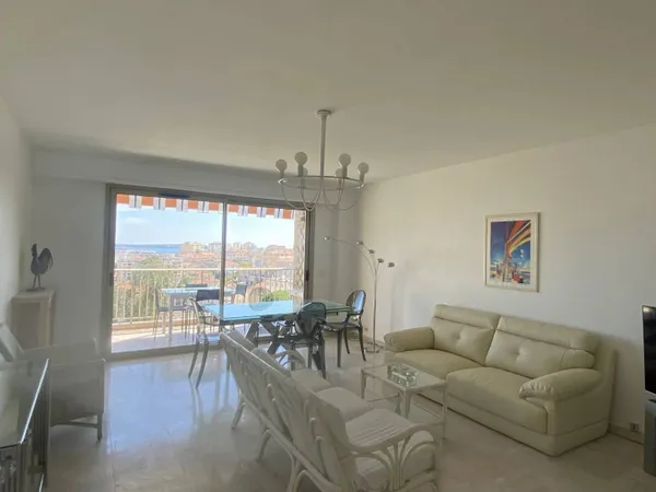 Appartement 3 pièces 82 m² 