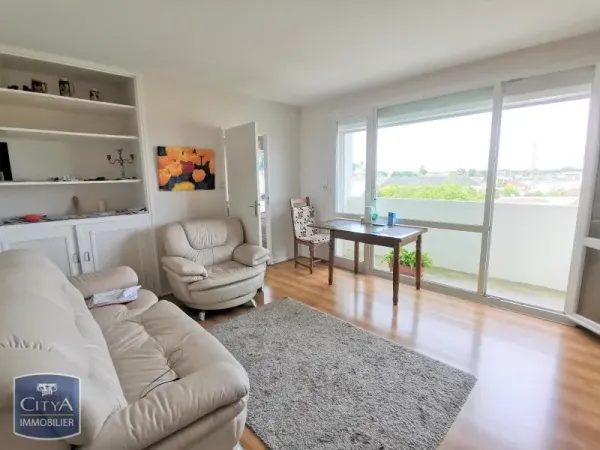 Appartement 4 pièces 77 m² 