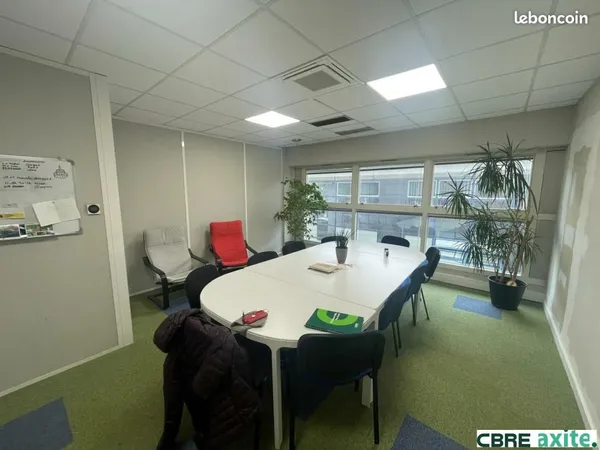 Bureaux 134 m² 