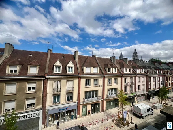 Beau T1 ~30m² - Centre-ville Evreux 
