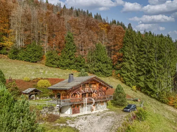 BARNES ARAVIS - SAINT- JEAN-DE-SIXT - CHALET FAMILIAL AU CALME 