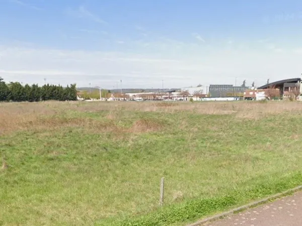 Terrain 542 m² 