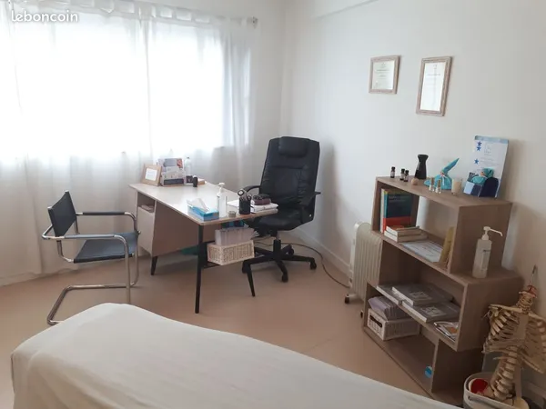 Location pour cabinet médical entier rdc - dispo 05/2026 - 1200 cc/mois 