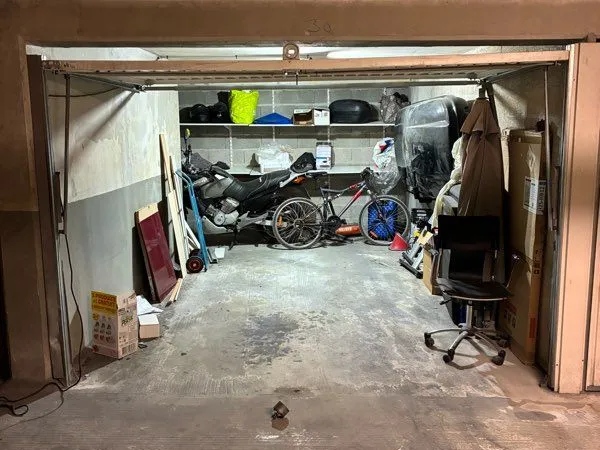 Parking box fermé 