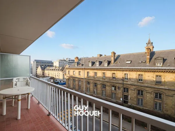Studio 1 pièce 38 m² 