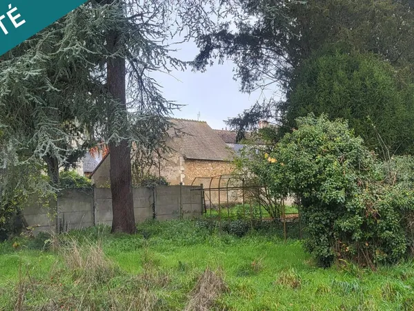 Beau terrain constructible, secteur calme 