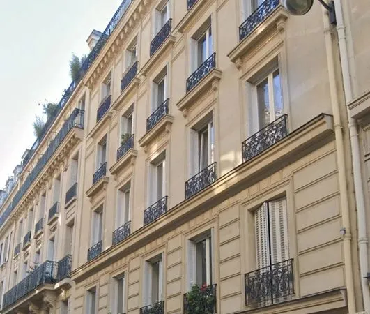 Studio 1 pièce 9 m² 