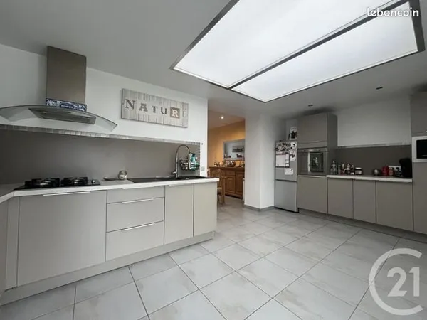 Maison 4 pièces 85 m² 