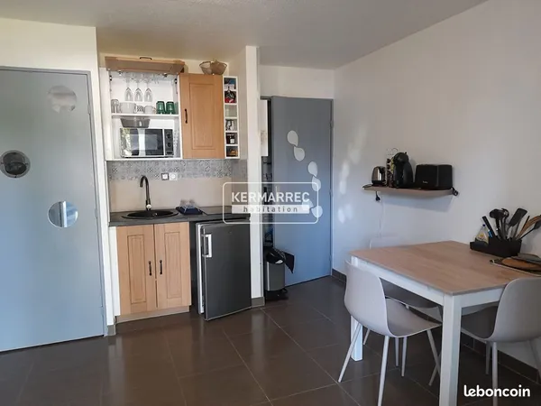 Studio 1 pièce 21 m² 