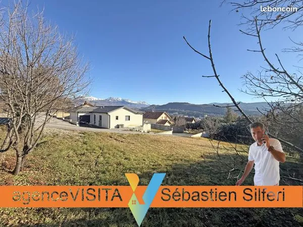 Terrain 445 m² 