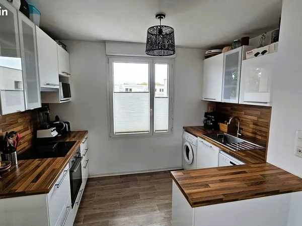 3 Pièces dernier étage avec garage · 67 m² · Route de Mittelhausbergen 