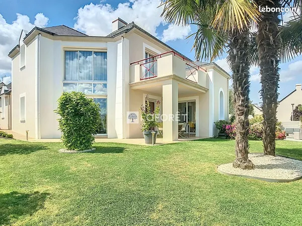 Maison 6 pièces 167 m² 