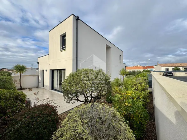 Maison 4 pièces 109 m² 