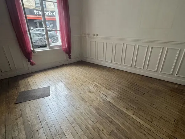 2 pièces à rénover 