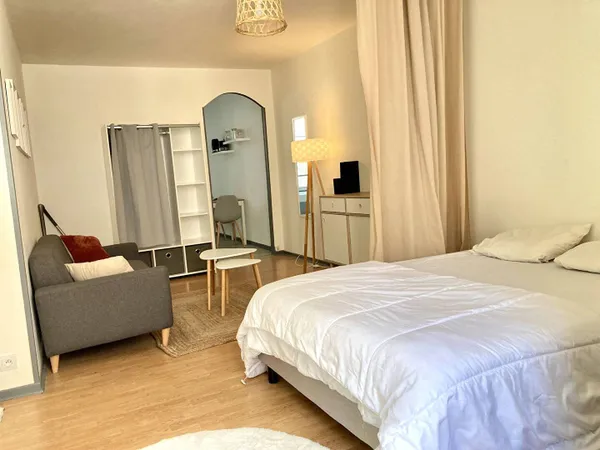 Appartement 1 pièce 28 m² 