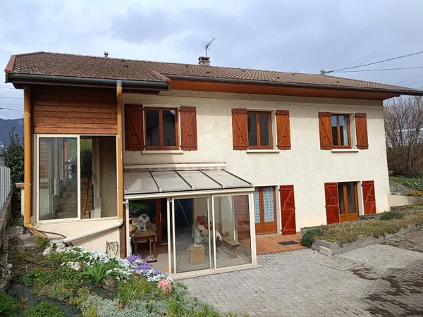 Maison 8 pièces 135 m² 
