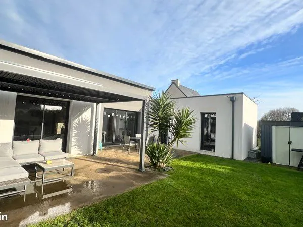 Maison plain pieds Berric 