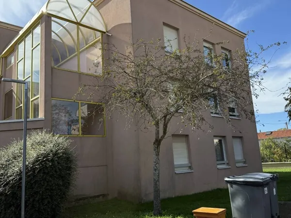 Studio 1 pièce 22 m² 