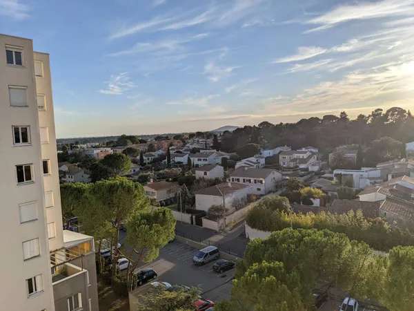 Location appartement trois pièces 53m² 