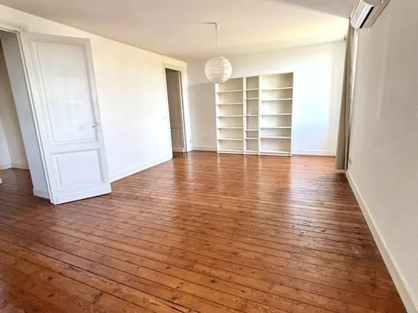 Appartement 3 pièces 67 m² 
