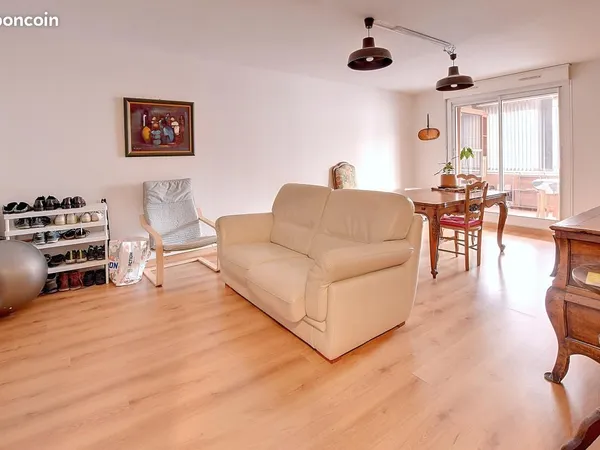 Appartement 5 pièces 121 m² 