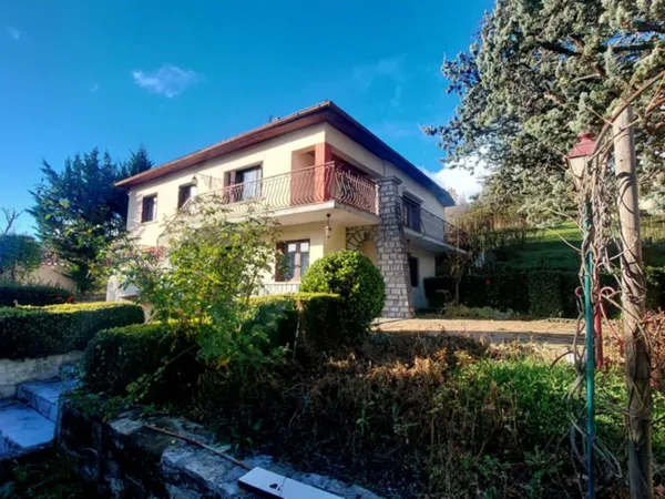 Maison 7 pièces 170 m² 
