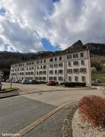 Appartement 3 pièces 59 m² 
