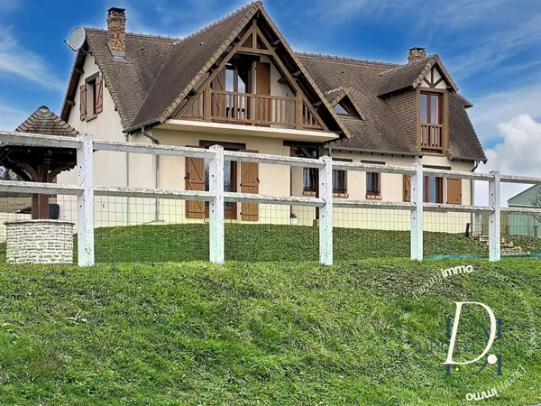Belle maison de style Normand sur un sous-sol total Environn 