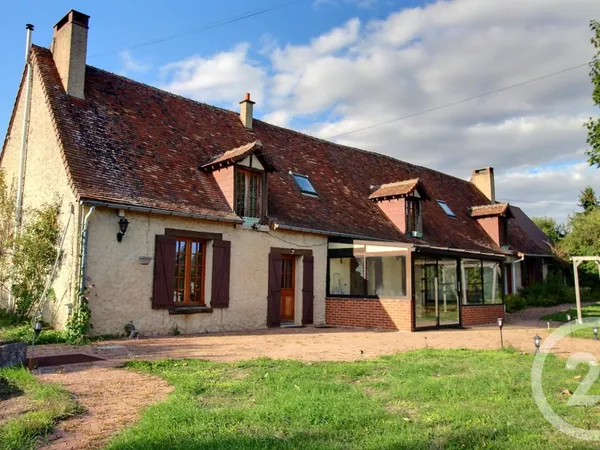 Maison 6 pièces 242 m² 