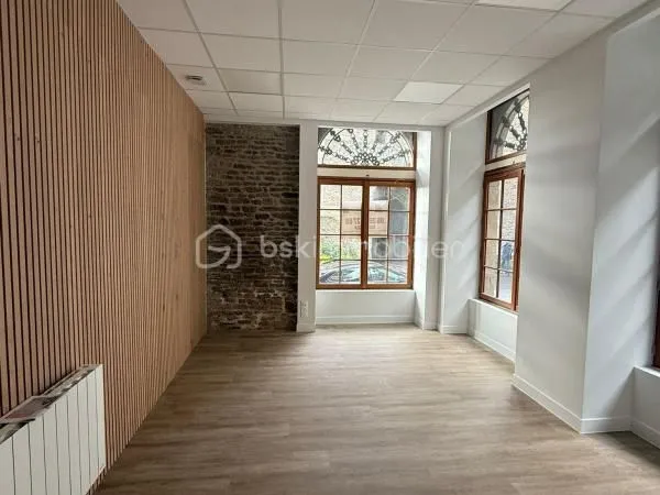 Local 66 m² 