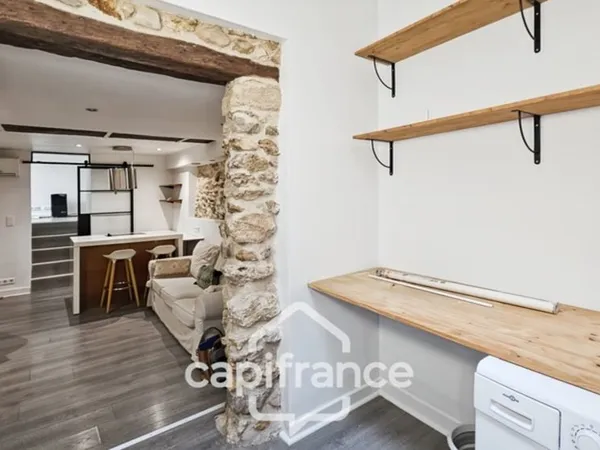 Appartement 2 pièces atypique refait à neuf avec terrasse- Hyper centre de Meaux 