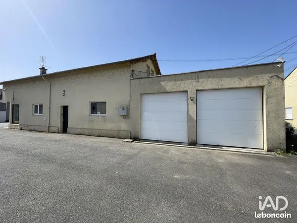Loft/atelier/surface 220 m² GUEUGNON 