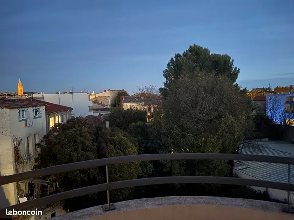 STUDIO 19m2 avec balcon 