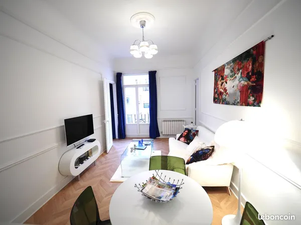 EXCLUSIVITE: T2 Meublé de Standing coeur de ville 
