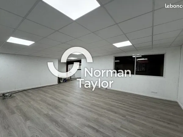 Bureau 531 m² 