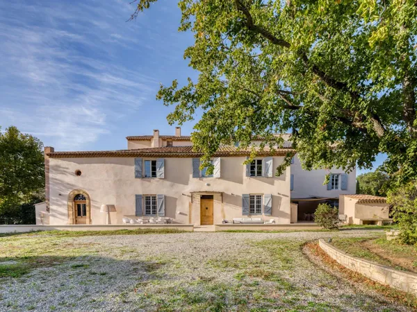 Propriété de maître exceptionnelle à Aix-en-Provence... 