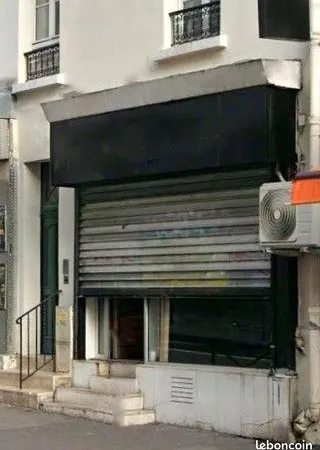 Local commercial 23 m² PARIS 13EME ARRONDISSEMENT 