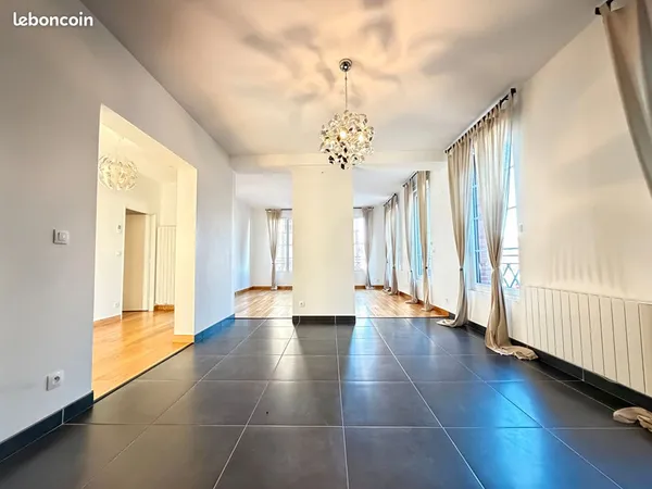 Appartement 5 pièces 119 m² 