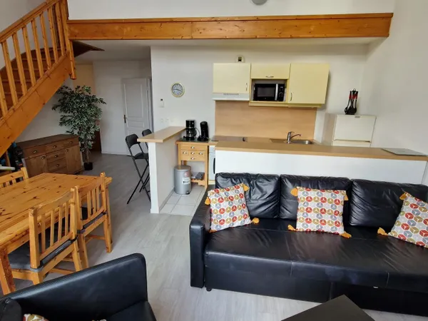 Appartement en duplex, 3 chambres, Stationnement 