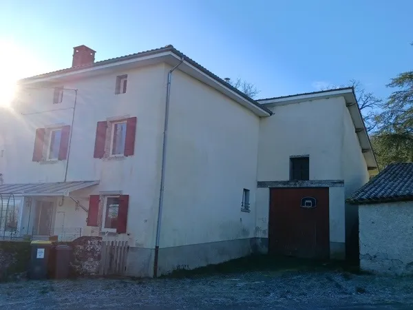Maison 10 pièces 285 m² 