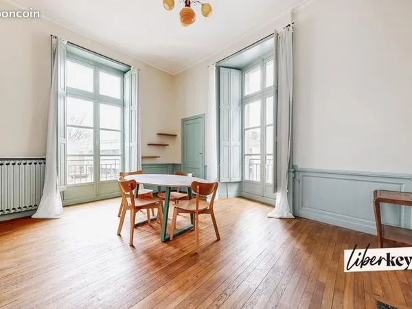 Appartement 3 pièces 65 m² 