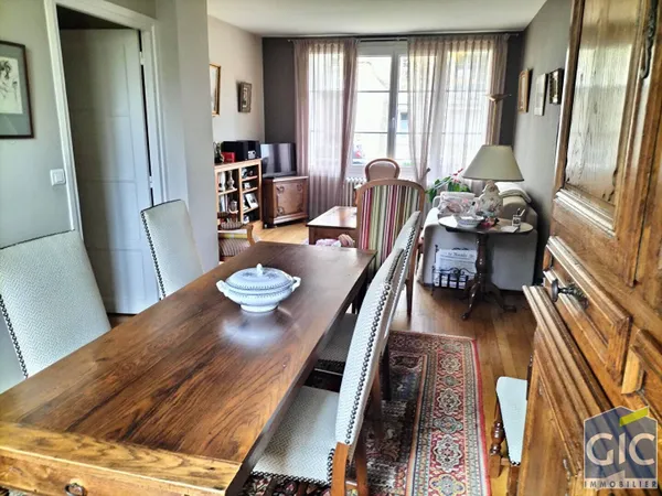 Appartement 5 pièces 97 m² 