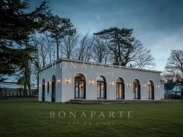 Villa pleine vue mer totalement rénovée 