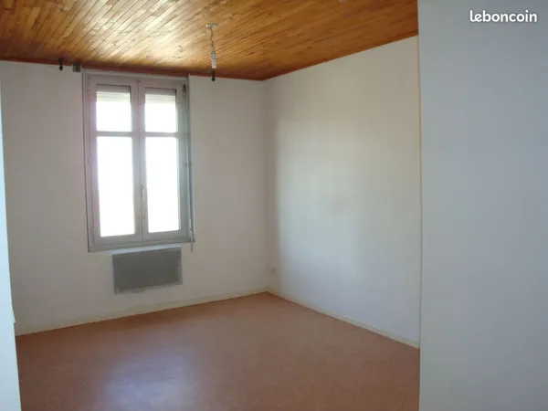 Studio à louer 16 m² quartier CHU 