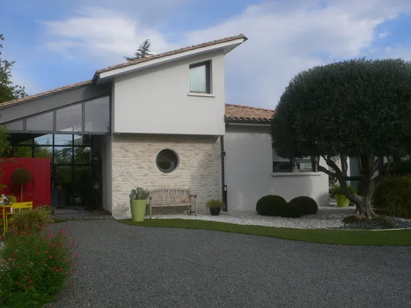 Vends maison contemporaine 